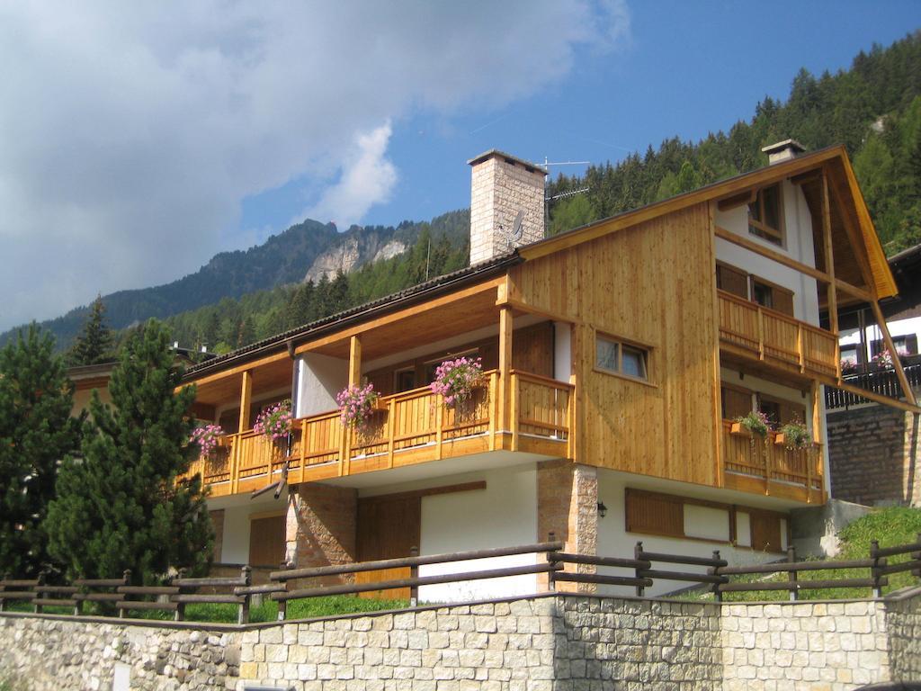 Appartamenti Decrestina Campitello di Fassa Quarto foto